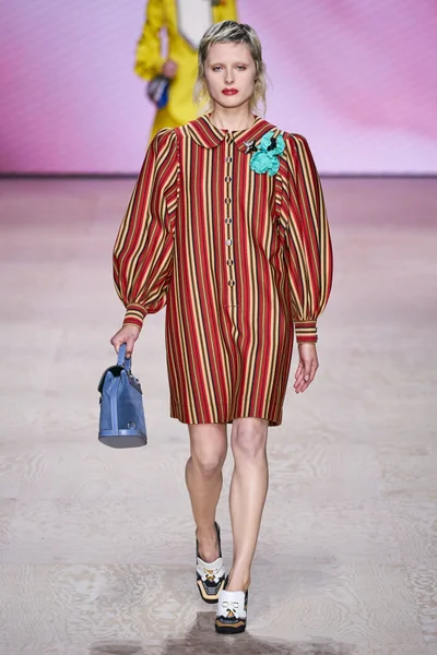 Look 22